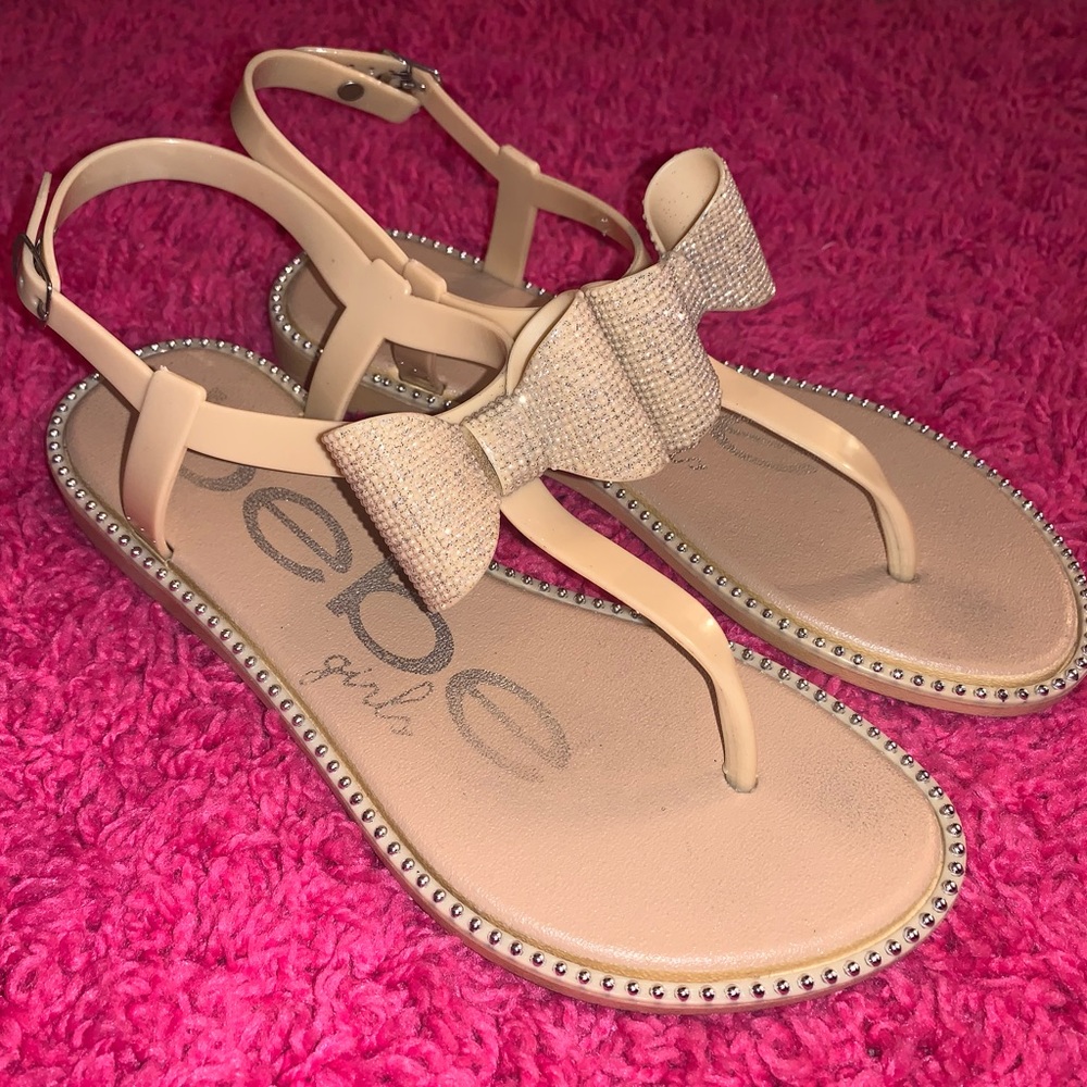 Girl’s Sandals